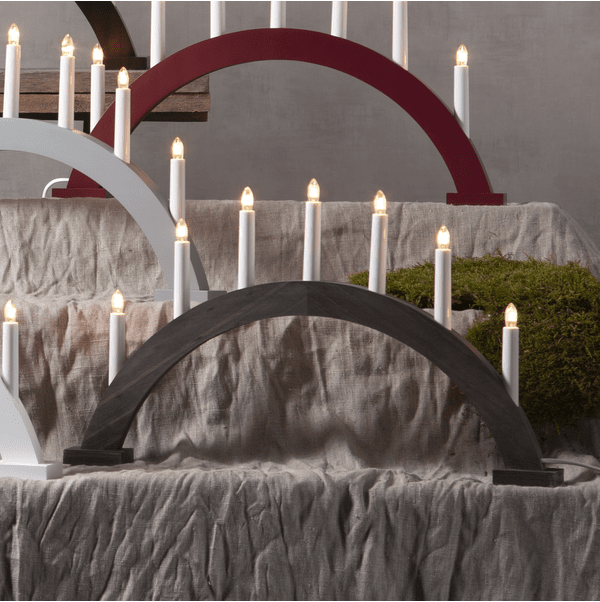 Trapp Brun Fra Star Trading - R&oslash;d buet tr&aelig; lysestage, 7 lys.