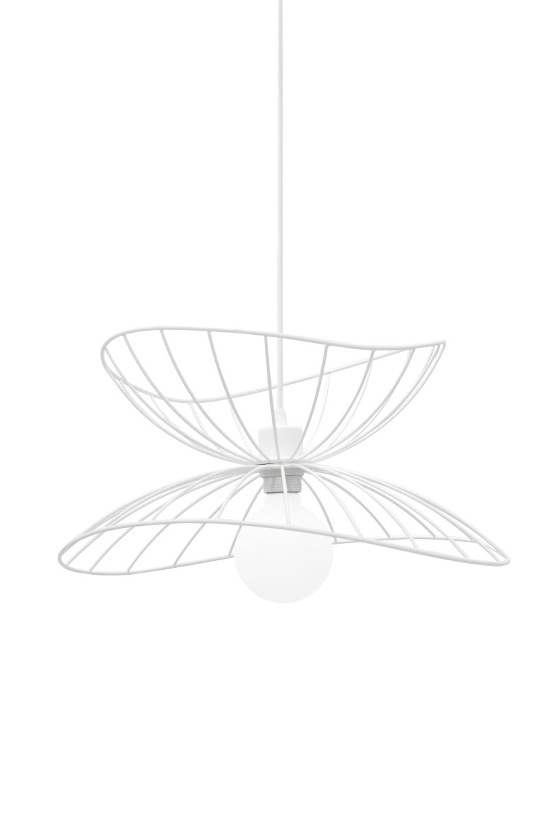 Ray Ø45 Hvid loftslampe Fra Globen Lighting - De to sk&aelig;rme kan arrangeres p&aring; forskellige m&aring;der - enten placeret oven p&aring; hinanden eller monteret inden i hinanden for at skabe en lavere pendel.