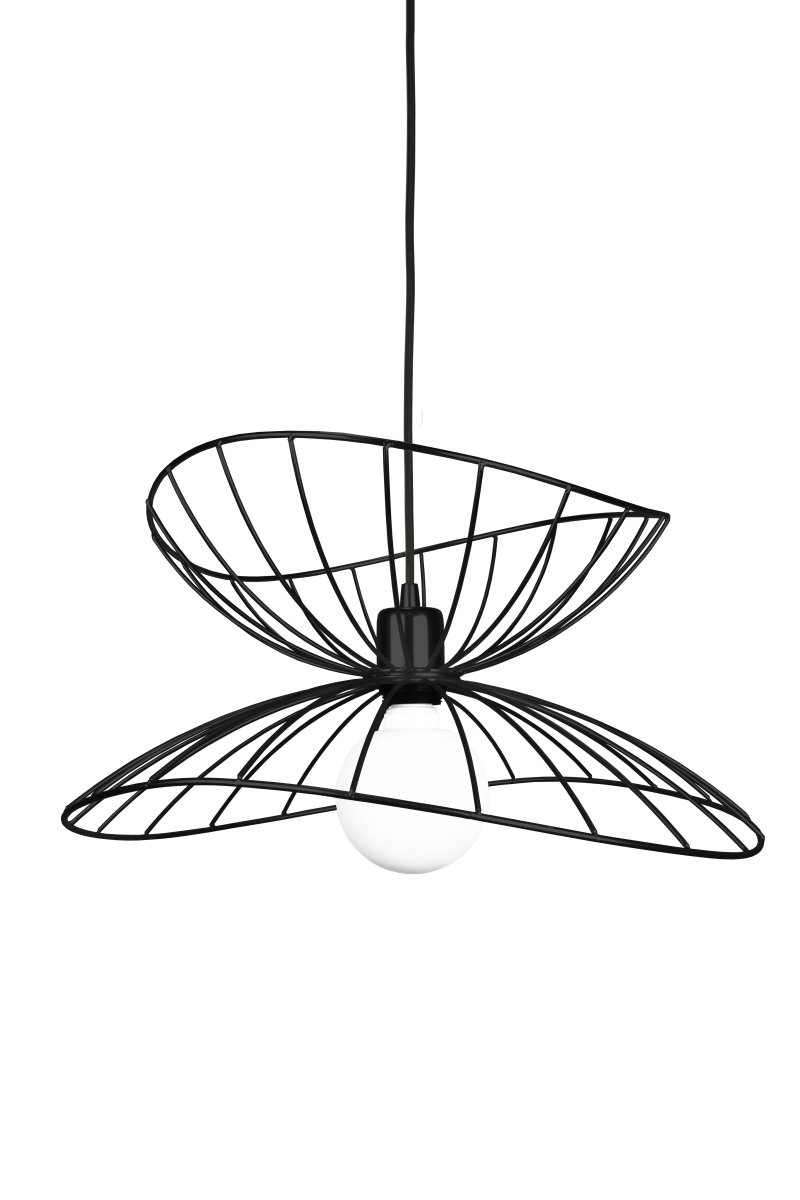 Ray Ø45 Sort loftslampe Fra Globen Lighting - De to sk&aelig;rme kan arrangeres p&aring; forskellige m&aring;der - enten placeret oven p&aring; hinanden eller monteret inden i hinanden for at skabe en lavere pendel.
