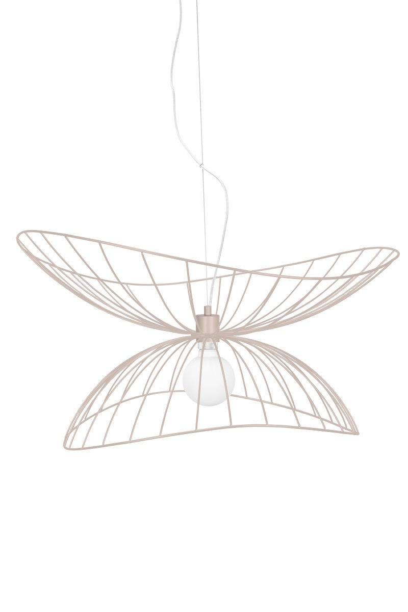 Ray Ø70 Beige loftslampe Fra Globen Lighting - De to skærme kan arrangeres på forskellige måder - enten placeret oven på hinanden eller monteret inden i hinanden for at skabe en lavere pendel.