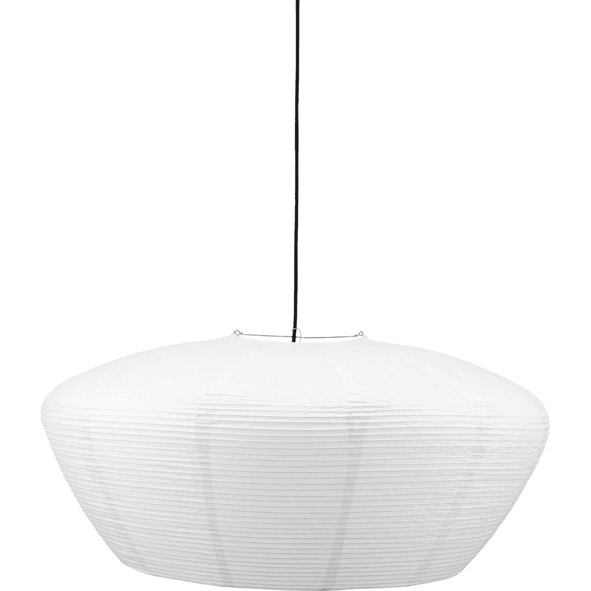 Bidar Skærm Ekskl. Ophæng Ø80 Hvid loftslampe Fra House Doctor - Lampeskærmens enkle og lette materiale skaber et blødt og naturligt lys, mens den smukke form giver interiøret et individuelt og personligt udtryk.
