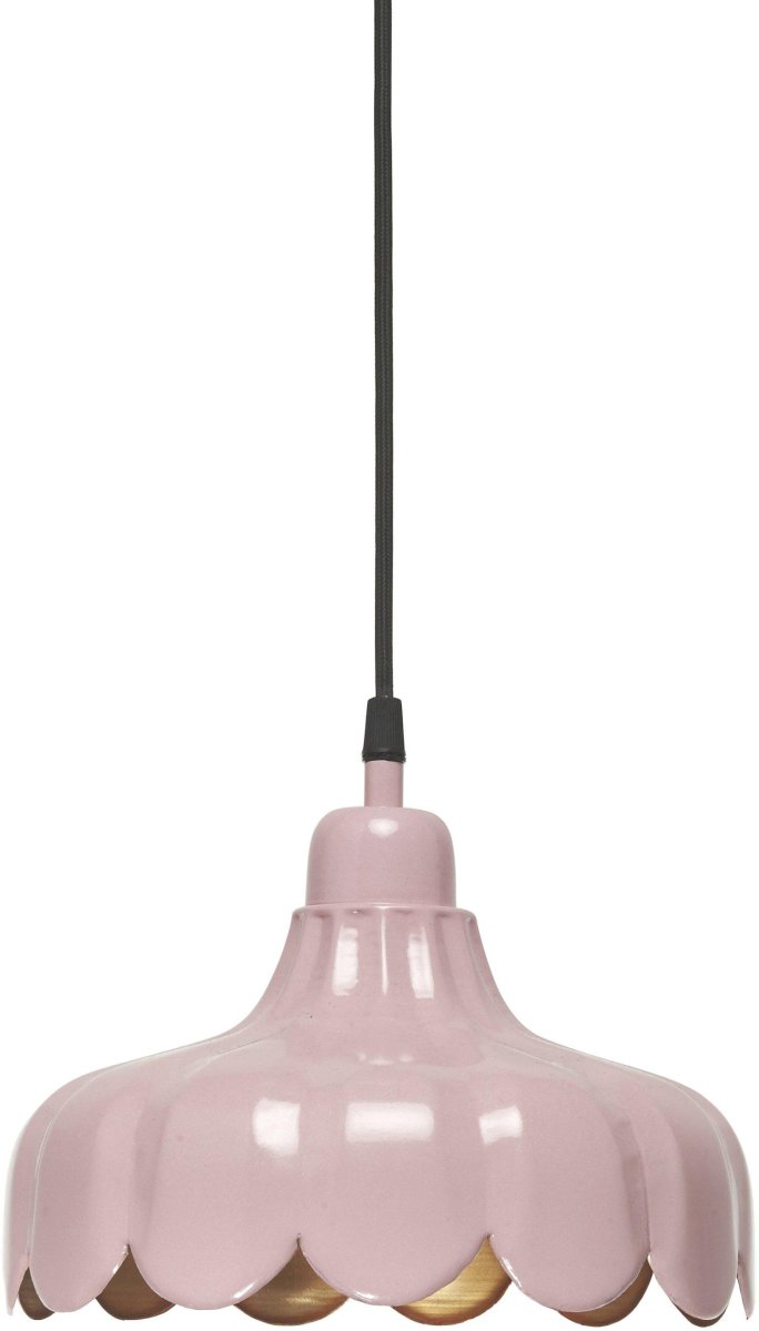 Wells Ø24 Lyserød vindueslampe Fra PR Home - Vi er blevet inspireret af en blomst og har skabt denne serie i flere modeller og farver.