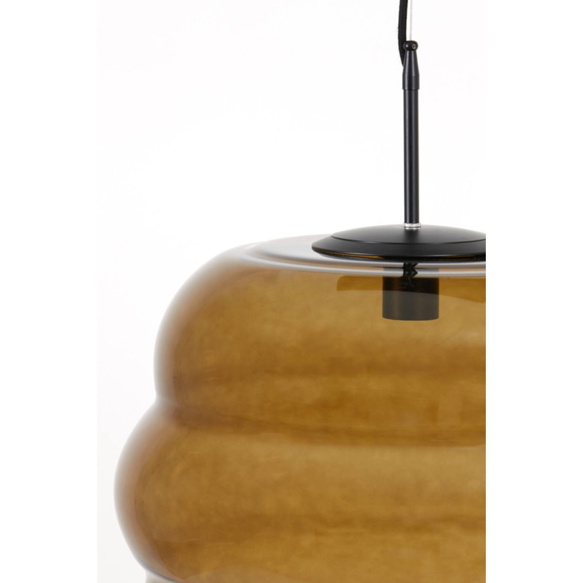 Misty Ø45 Brun loftslampe Fra Light & Living - Den unikke form og det tonede glas giver et blødt og behageligt lys, perfekt til et moderne interiør.