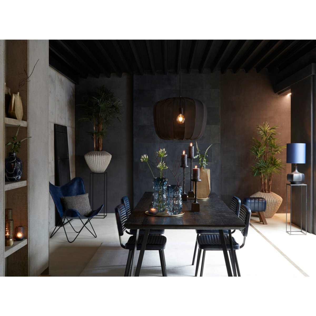 Plumeria Ø60 Sort loftslampe Fra Light & Living - 