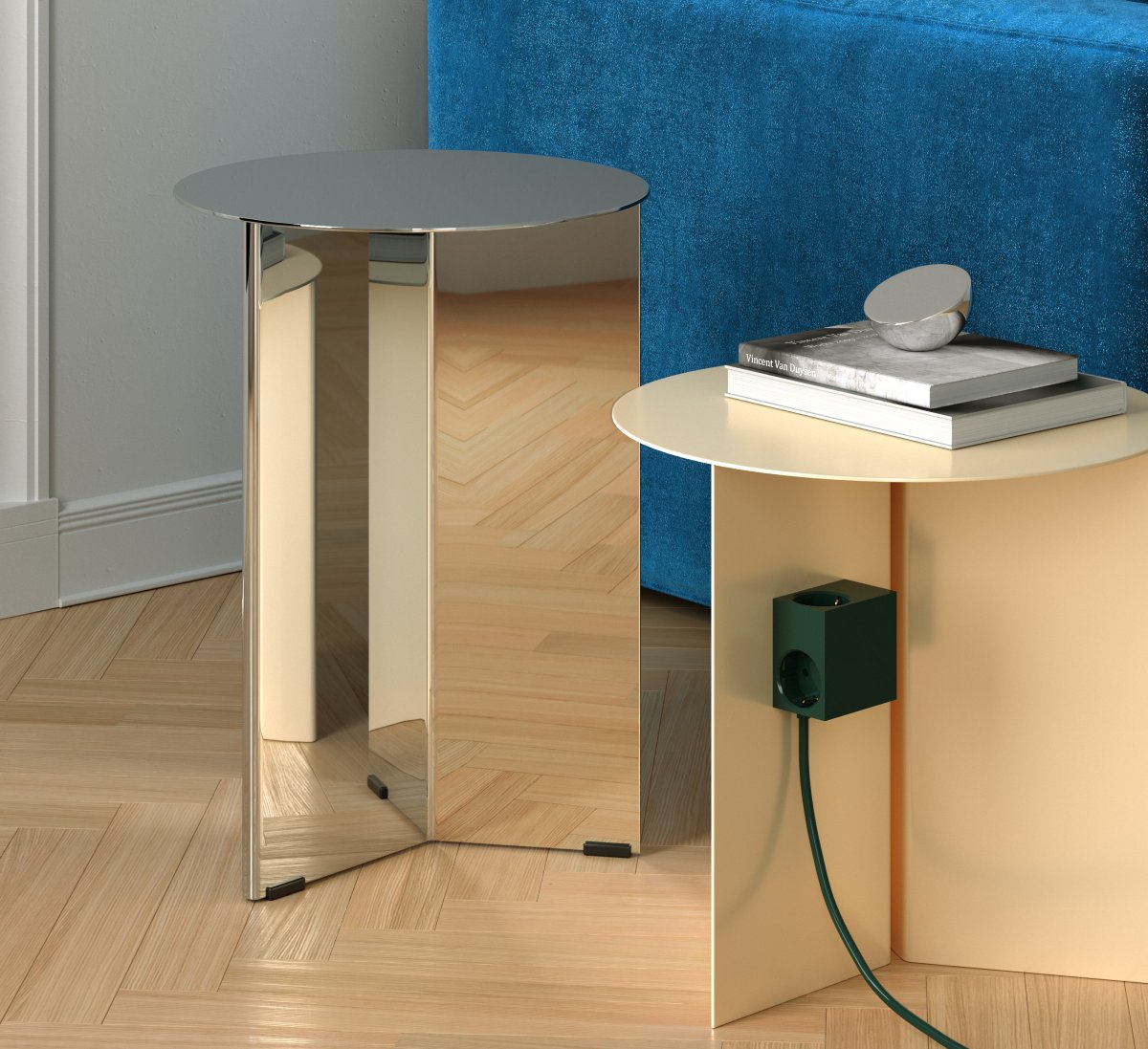 Cuboid Mørkegrøn Fra Kord - Flere monteringsmuligheder - Fastg&oslash;r den direkte p&aring; metalliske overflader med de magnetiske sider, brug den medf&oslash;lgende friktionsoverfladeholder til stabil placering p&aring; bordet, eller monter den p&aring; v&aelig;ggen med 3M-tape for en diskret og let tilg&aelig;ngelig stikkontakt.