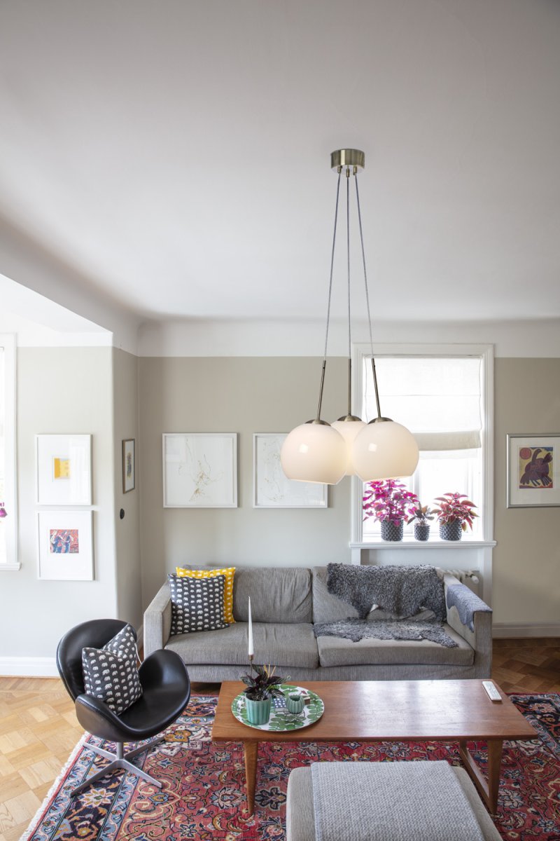 Salle Ø45 Antik messing loftslampe Fra Cottex - Perfekt til at skabe en varm og indbydende atmosfære i både stue og spisestue.