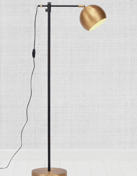 Chester Bronze gulvlampe Fra Markslöjd - Lampen er praktisk, når den er justerbar i højden og drejelig i lampeskærmen.