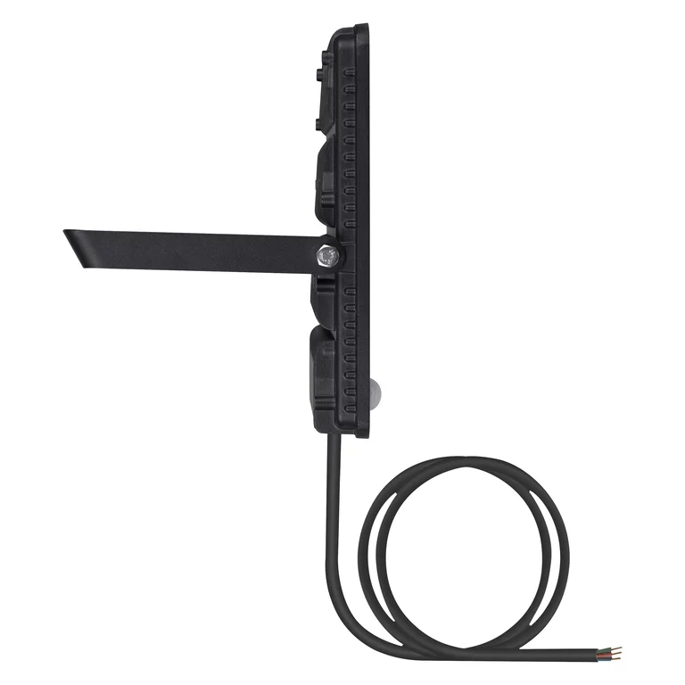 Floodlight Essential Sensor 30W Sort udendørslampe Fra Ledvance - Ideel til indk&oslash;rsler, facader, garager og andre overflader, hvor der er behov for sikker og p&aring;lidelig belysning.