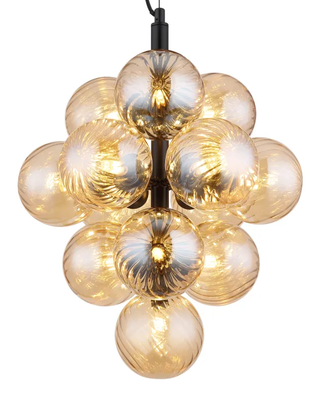 Conor Ø40 Rav loftslampe Fra Globo Lighting - Den har 13st dekorativa ambertonade glaskupor som alla omfamnar en ljusk&auml;lla vilket skapar en fin och harmonisk ljusspridning i rummet.