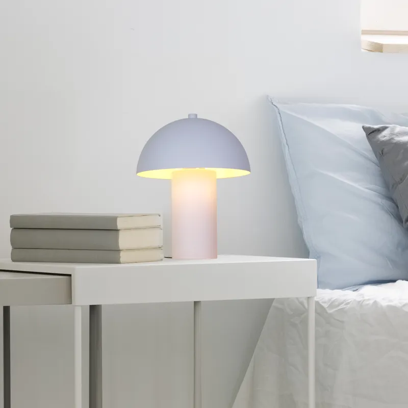 Bert 26cm Hvid bordlampe Fra Globo Lighting - Med sin minimalistiska elegans sm&auml;lter bert harmoniskt in i moderna hem och blir en stilfull inredningsdetalj.