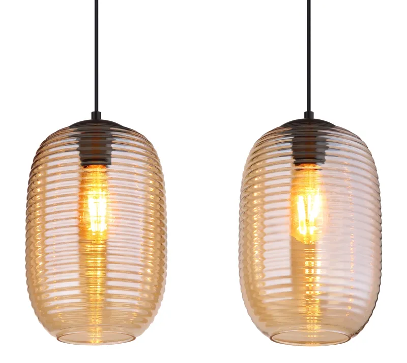 Jefrey 110cm Rav loftslampe Fra Globo Lighting - Denna eleganta taklampa har en avl&aring;ng form och &auml;r utrustad med fyra rundade glaskupor i varm b&auml;rnstensf&auml;rg.