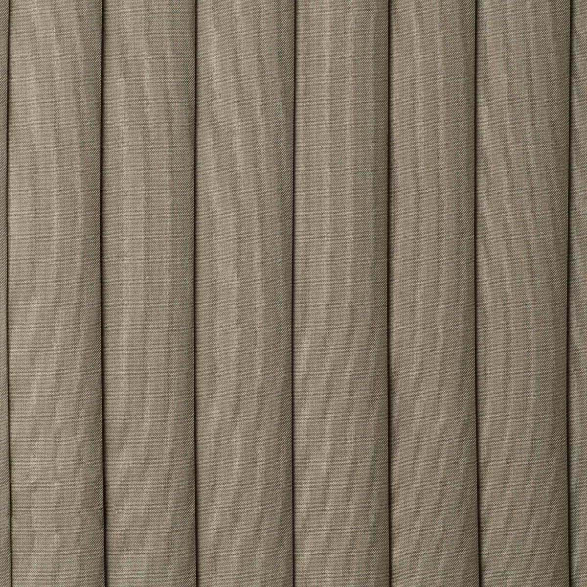 Samba 50cm Grøn bordlampe Fra Faro Barcelona - Perfekt til b&aring;de private hjem og hotelmilj&oslash;er, hvor design og atmosf&aelig;re er i fokus.