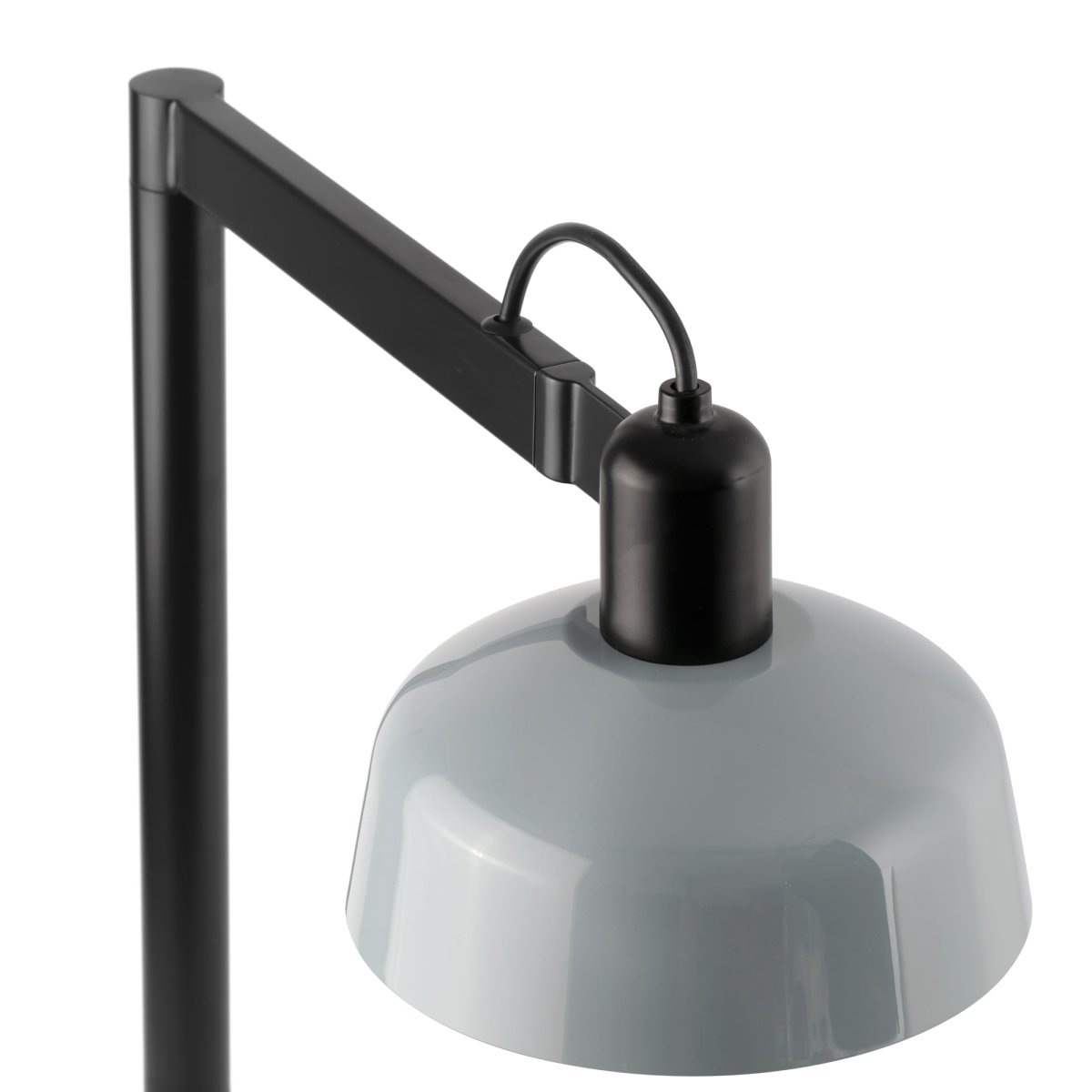Tatawin 58cm Grålig blå skrivebordslampe Fra Faro Barcelona - Tatawin er en bordlampe med en sort struktur og en gr&aring; metalsk&aelig;rm, der giver et rettet, fokuseret lys.