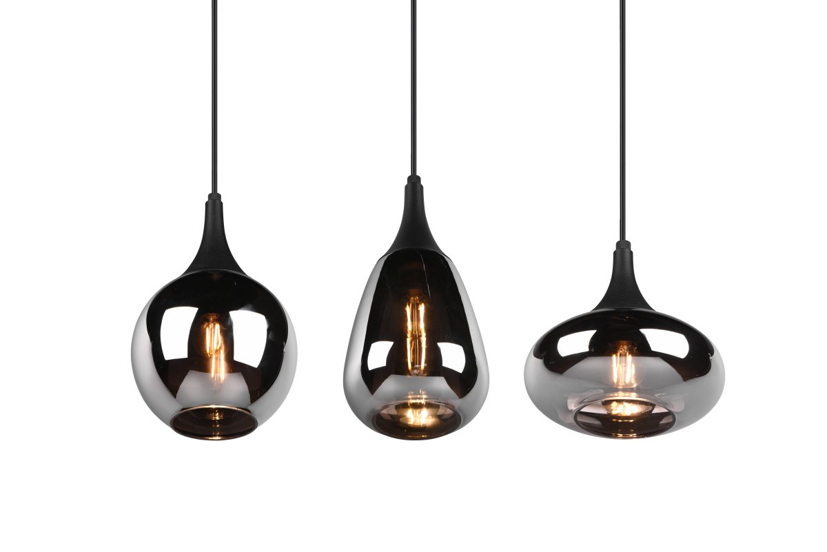 Lumina 68cm Sort loftslampe Fra Trio Lighting - De tre sk&aelig;rmes forskellige former og kombinationen af metal og glas skaber en smuk og unik lysstemning, og giver din spiseplads et moderne touch.
