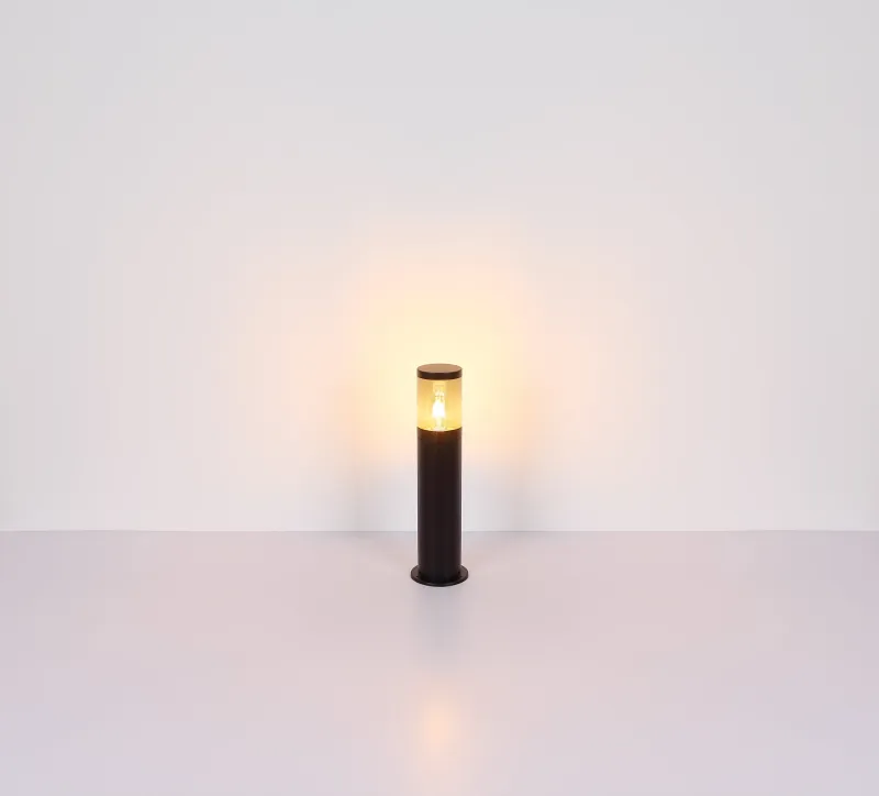 Xeloo 50cm Sort pullerter Fra Globo Lighting - Tillverkad i rostfritt st&aring;l med en r&ouml;kf&auml;rgad plastsk&auml;rm ger den ett mjukt och behagligt ljus.