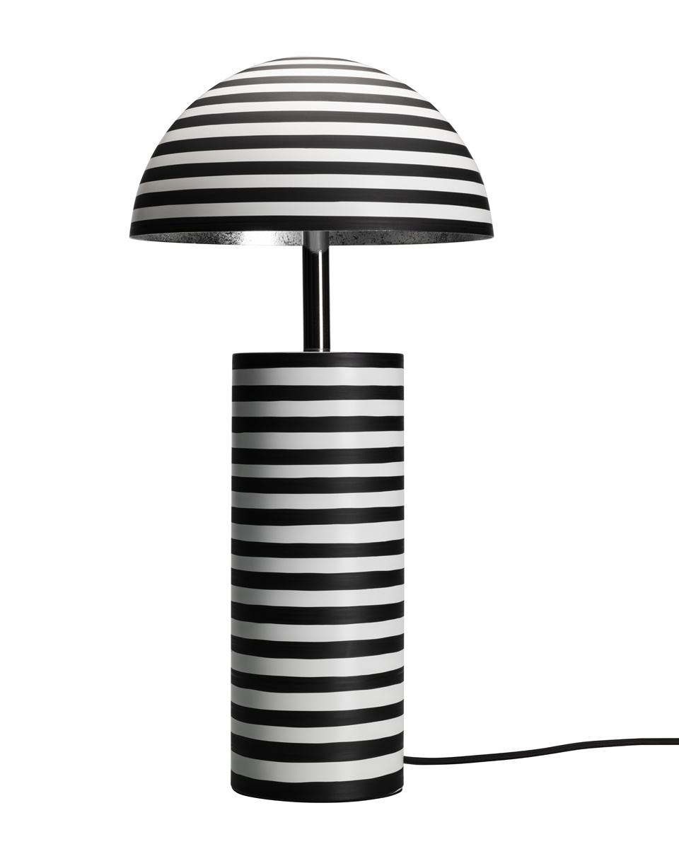 Stripe 50cm Sort og hvid bordlampe Fra By Rydéns - Stripe er en moderne og dekorativ bordlampe designet af Lena Nyholm.