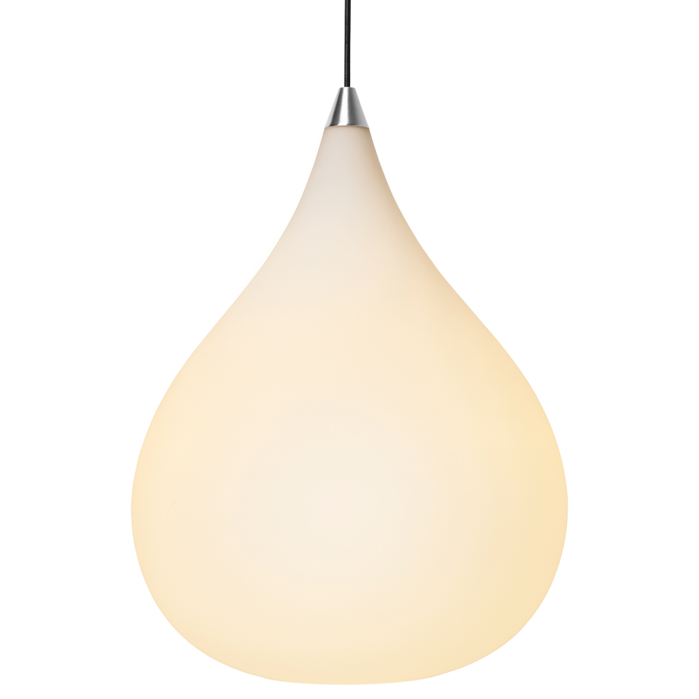 Drops Ø38 Hvid loftslampe Fra Halo Design - Skærmen af mundblæst opalglas skaber en fin lysspredning og i kombination med detaljerne i børstet aluminium bidrager lampen til en behagelig atmosfære i rummet.