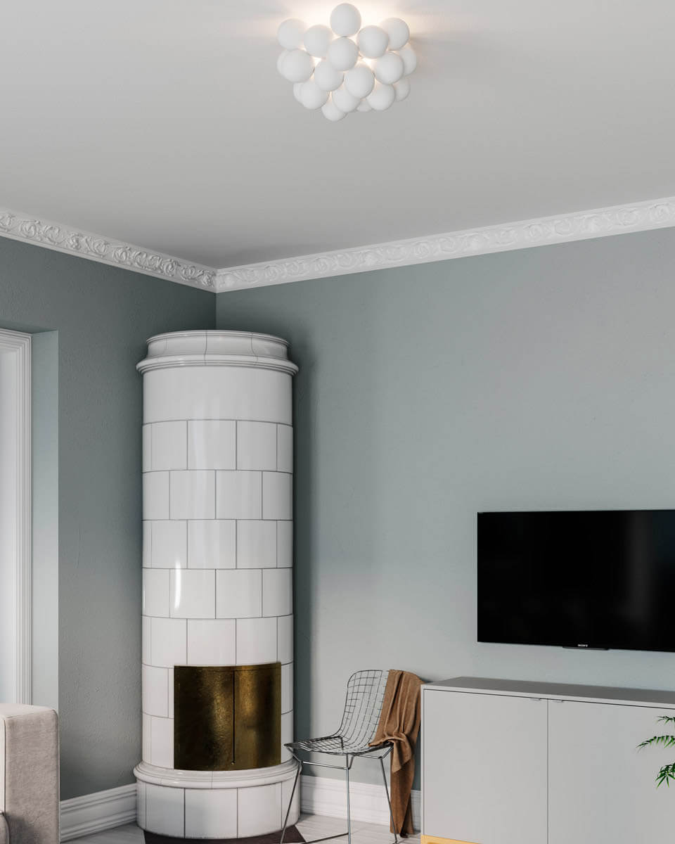 Gross Ø50 Hvid plafond Fra By Rydéns - Gross plafond er en dekorativ loftslampe, der best&aring;r af 20 mundbl&aelig;ste glaskugler, hver med en diameter p&aring; 10 cm.