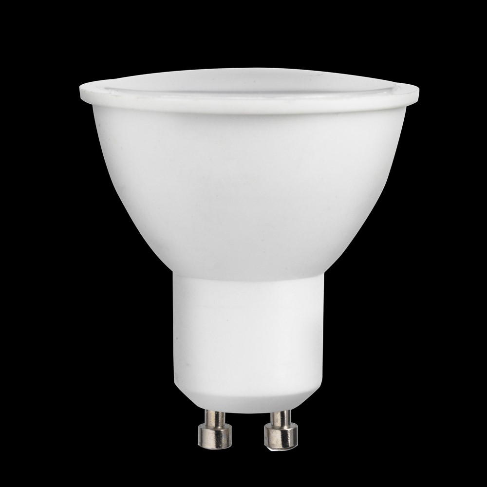 GU10 sensor 3,5W 3000K Hvid Fra Unison - Med sit varme hvide lys p&aring; 3000K skaber den en behagelig atmosf&aelig;re, mens det lave energiforbrug bidrager til reducerede omkostninger.