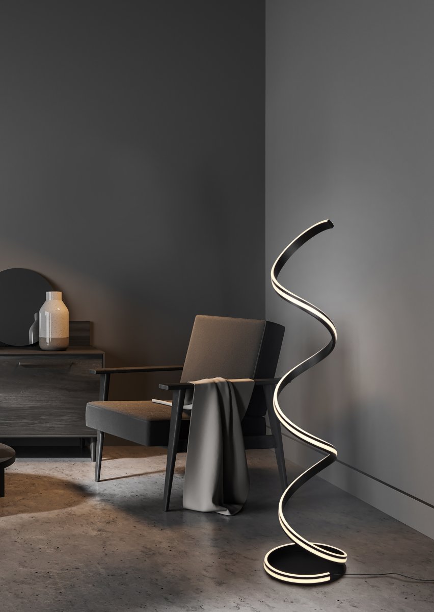 Nuria Sort gulvlampe Fra Trio Lighting - Med tre justerbare lysfarver (varm, neutral, dagslyshvid) og trinløs dæmpning via fodpedal giver den både fleksibilitet og bekvemmelighed.