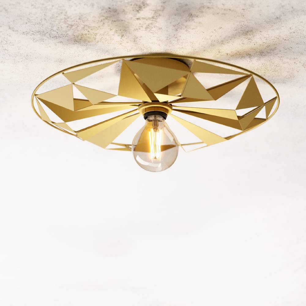 Castanuelo Ø42 Guld plafond Fra Eglo - Denne v&aelig;g- og loftlampe i guldfarvet metal har et i&oslash;jnefaldende geometrisk design, der skaber et dynamisk lysspil og giver rummet et luksuri&oslash;st pr&aelig;g.