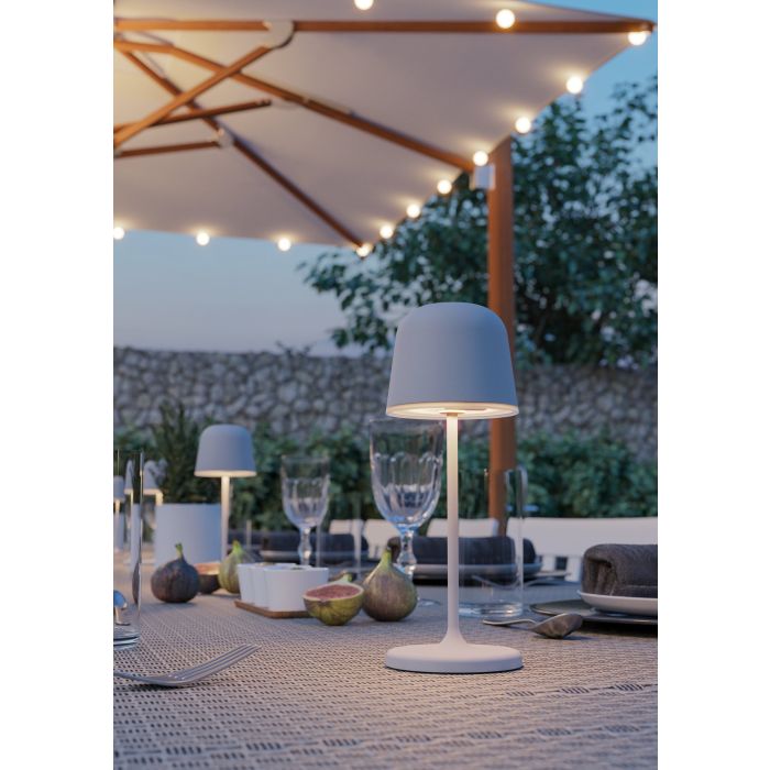 Mannera 20cm Grå bærbar Fra Eglo - Ved hj&aelig;lp af den indbyggede touch-d&aelig;mper kan du justere lyset i tre trin, s&aring; du f&aring;r den helt rigtige f&oslash;lelse &ndash; fra bl&oslash;d og hyggelig gl&oslash;d til et mere funktionelt lys.