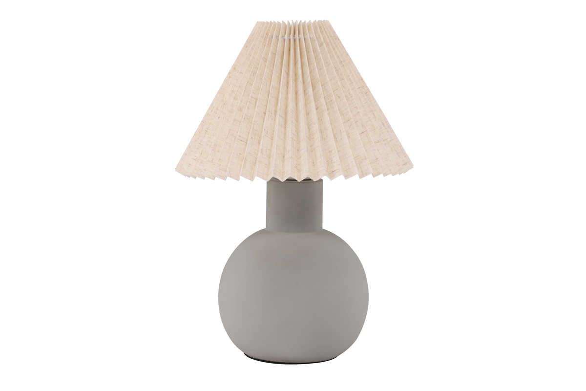 Älvsborg 37cm Grå bordlampe Fra Venture Design - &Auml;lvsborg lampen har fod i smuk gr&aring;; beton, der skaber et stilrent og rustikt udtryk og lampesk&aelig;rmen er i beige h&oslash;r.