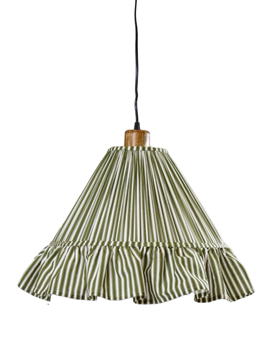 Estrid Ø40 Grøn loftslampe Fra PR Home - Lampeskærmen er beklædt med stribet tekstil og har en let konisk form, der afsluttes med en generøs flæse forneden.