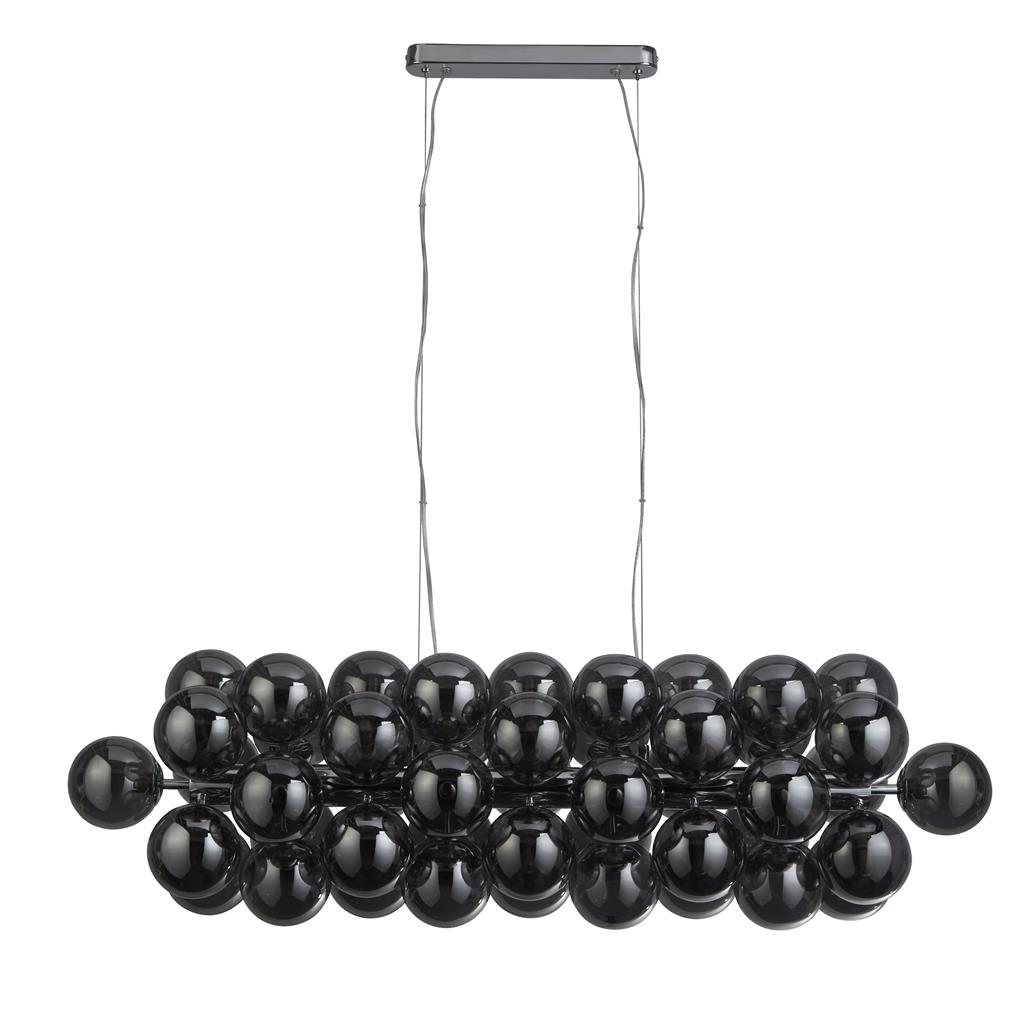 Berry 100cm Røgfarvet loftslampe Fra Searchlight - Berry er en loftspendel, der virkelig optager plads &ndash; Med i alt 25 lyskilder omgivet af røgfarvede glaskupler i en moderne, minimalistisk stil, er den et garanteret blikfang i ethvert rum.