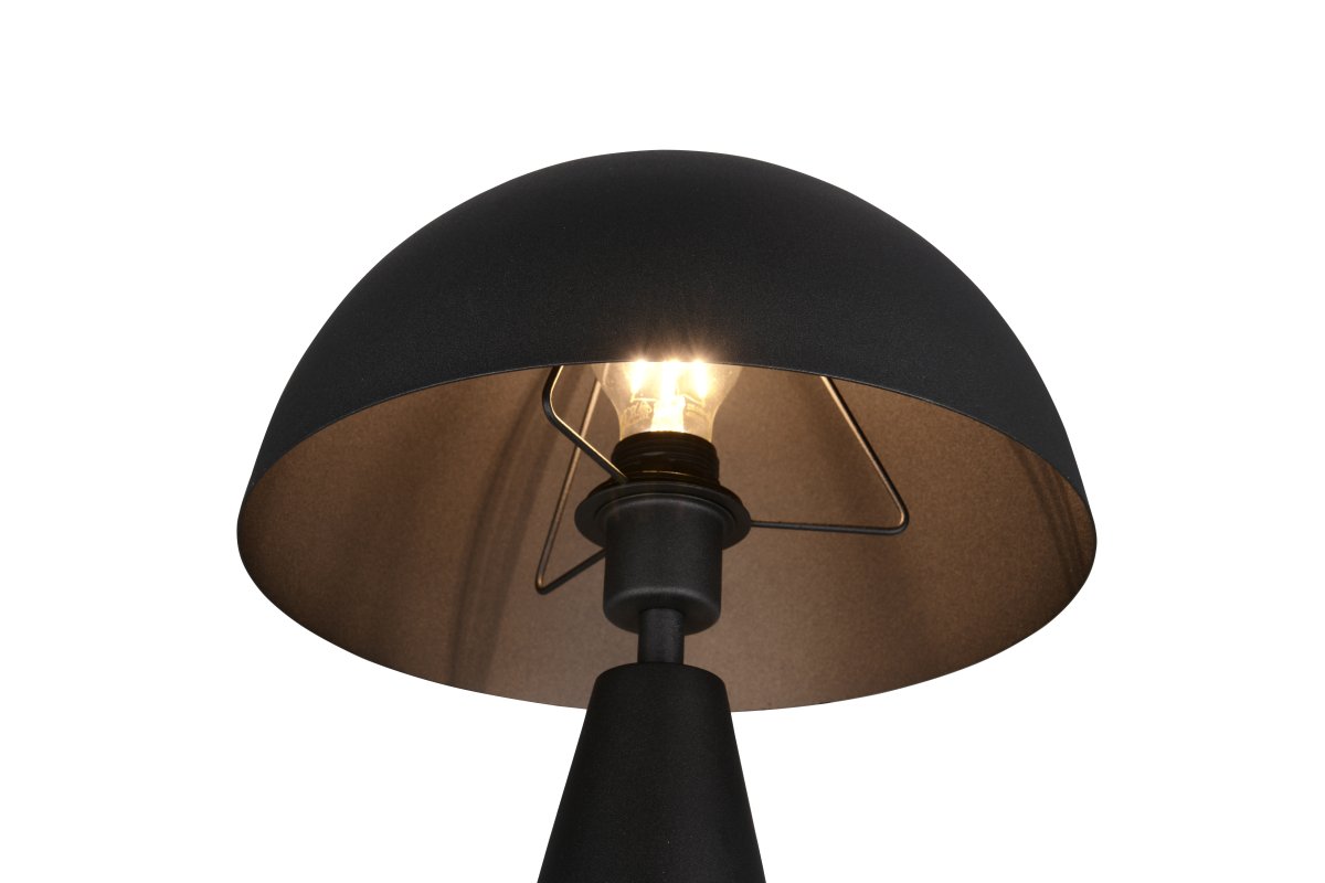 Alfie 43cm Sort bordlampe Fra Trio Lighting - Med sin elegante svampeform i højkvalitets metal og matsort overflade giver den et subtilt, nedadrettet lys, der skaber behagelig, indirekte belysning.