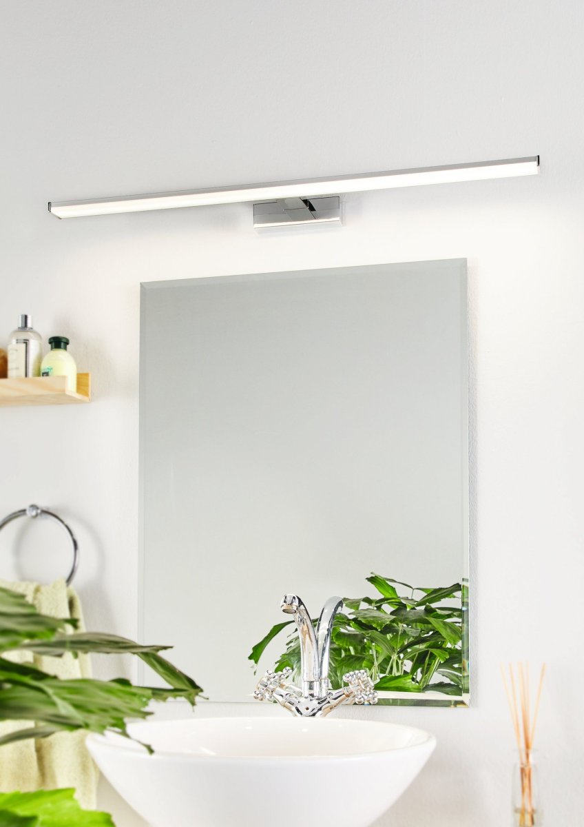 Pandella 78cm Krom badeværelseslampe Fra Eglo - Pandella spejlbelysning er en stilfuld og funktionel lampe, der er tilpasset badev&aelig;relsesmilj&oslash;et.