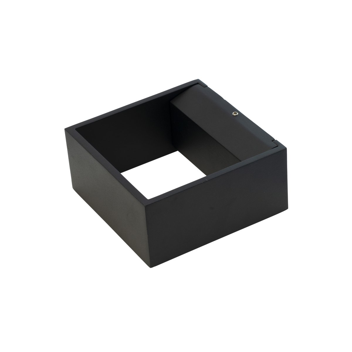 Jupiter Sort udendørslampe Fra Dyberg Larsen - Jupiter har en flad side mod væggen og en halvcirkelformet front med en LED lyskilde, der lyser op og ned langs væggen.