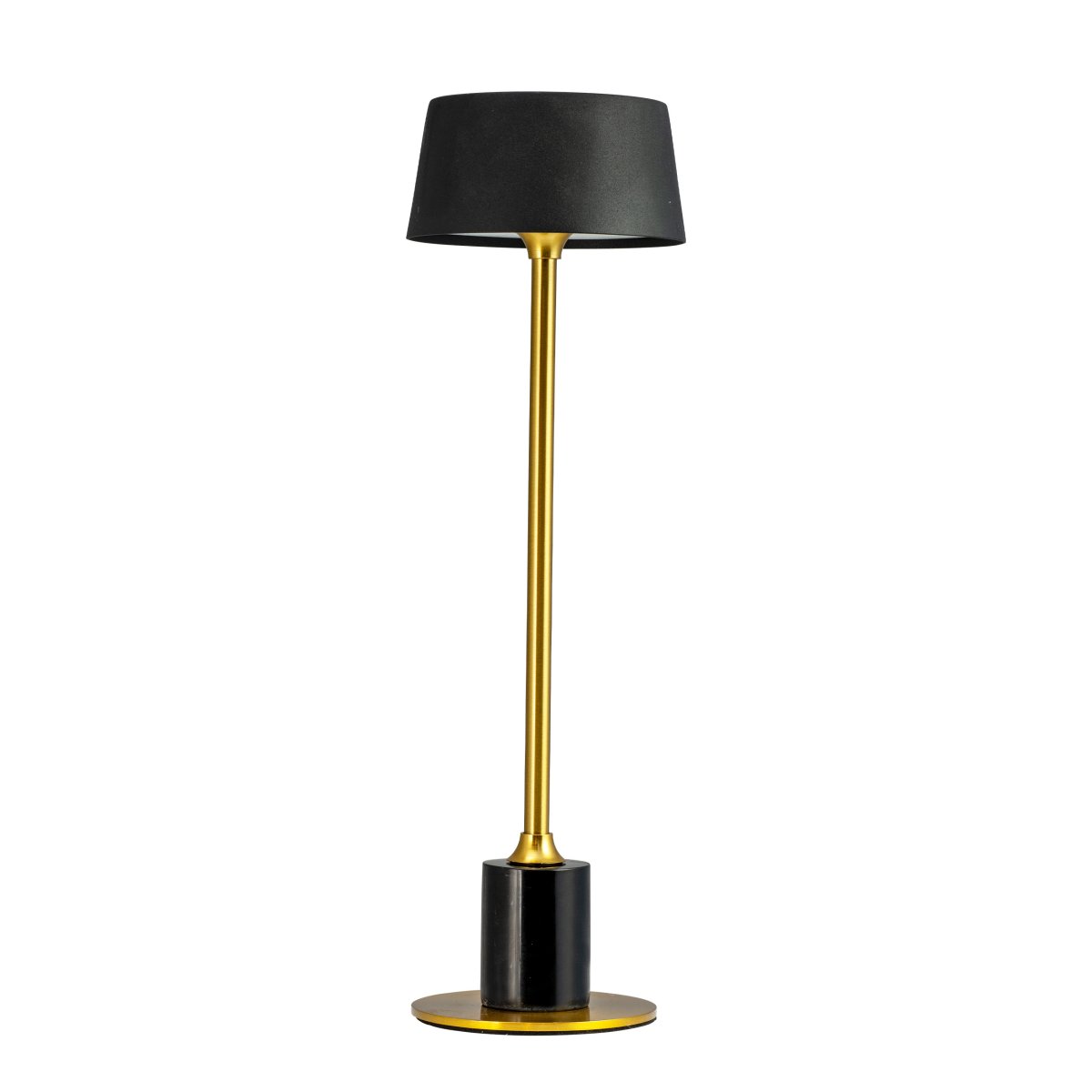 Yoyo LED 33cm Messing bærbar Fra Dyberg Larsen - Med en marmorbund og en messingramme, kombineret med en sk&aelig;rm i b&oslash;rstet sort metal, bliver Yoyo en elegant indretningsdetalje.