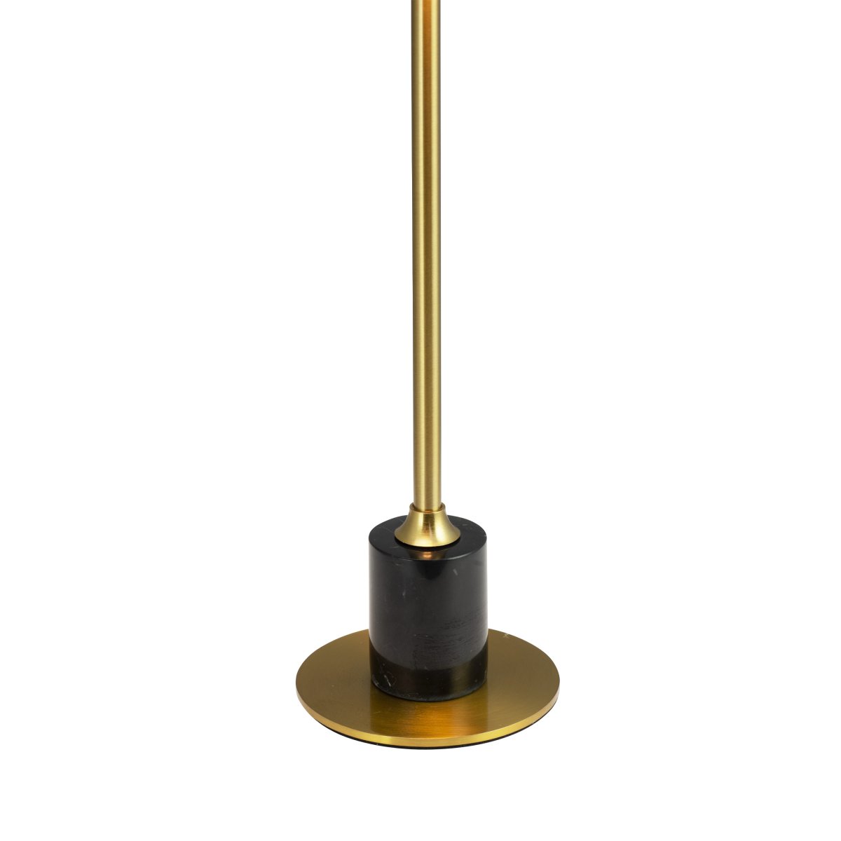 Yoyo LED 33cm Messing bærbar Fra Dyberg Larsen - Med en marmorbund og en messingramme, kombineret med en sk&aelig;rm i b&oslash;rstet sort metal, bliver Yoyo en elegant indretningsdetalje.
