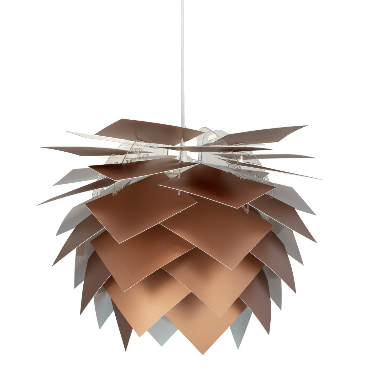 Illumin Ø45 Kobber loftslampe Fra Dyberg Larsen - Illumin fra Dyberg Larsen er en stilfuld og bæredygtig lampe, der kombinerer dansk design med funktionalitet og en bæredygtig måde at tænke på.
