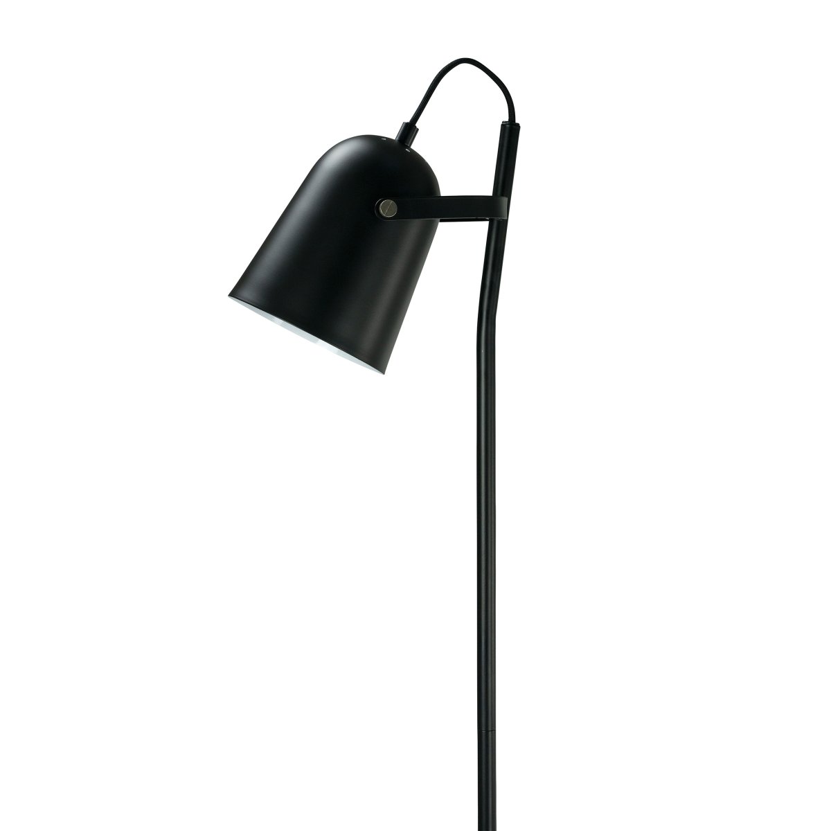 Oslo Sort gulvlampe Fra Dyberg Larsen - Oslo er en lampe, der kombinerer skandinavisk design med praktisk for en harmonisk og sofistikeret atmosfære i dit hjem.