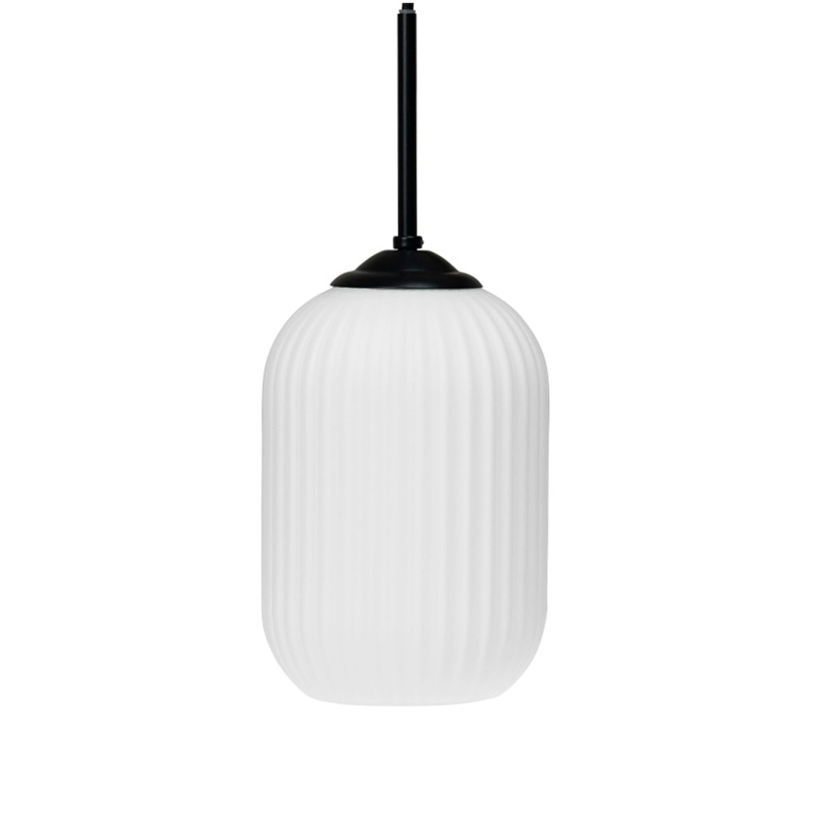 Riflet Ø14 Sort loftslampe Fra Dyberg Larsen - Lampen fås i tv&aring; størrelser og passer perfekt over spisebordet, i hallen eller køkkenet.