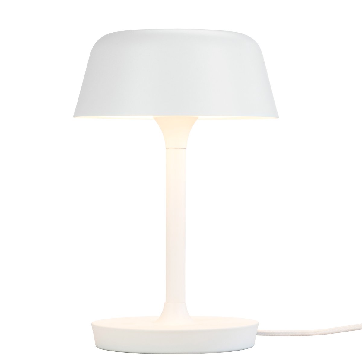 Valencia 30cm Hvid bordlampe Fra Dyberg Larsen - Valencia bordlampe er en elegant og unik lampe, der spreder et smukt og behageligt lys.