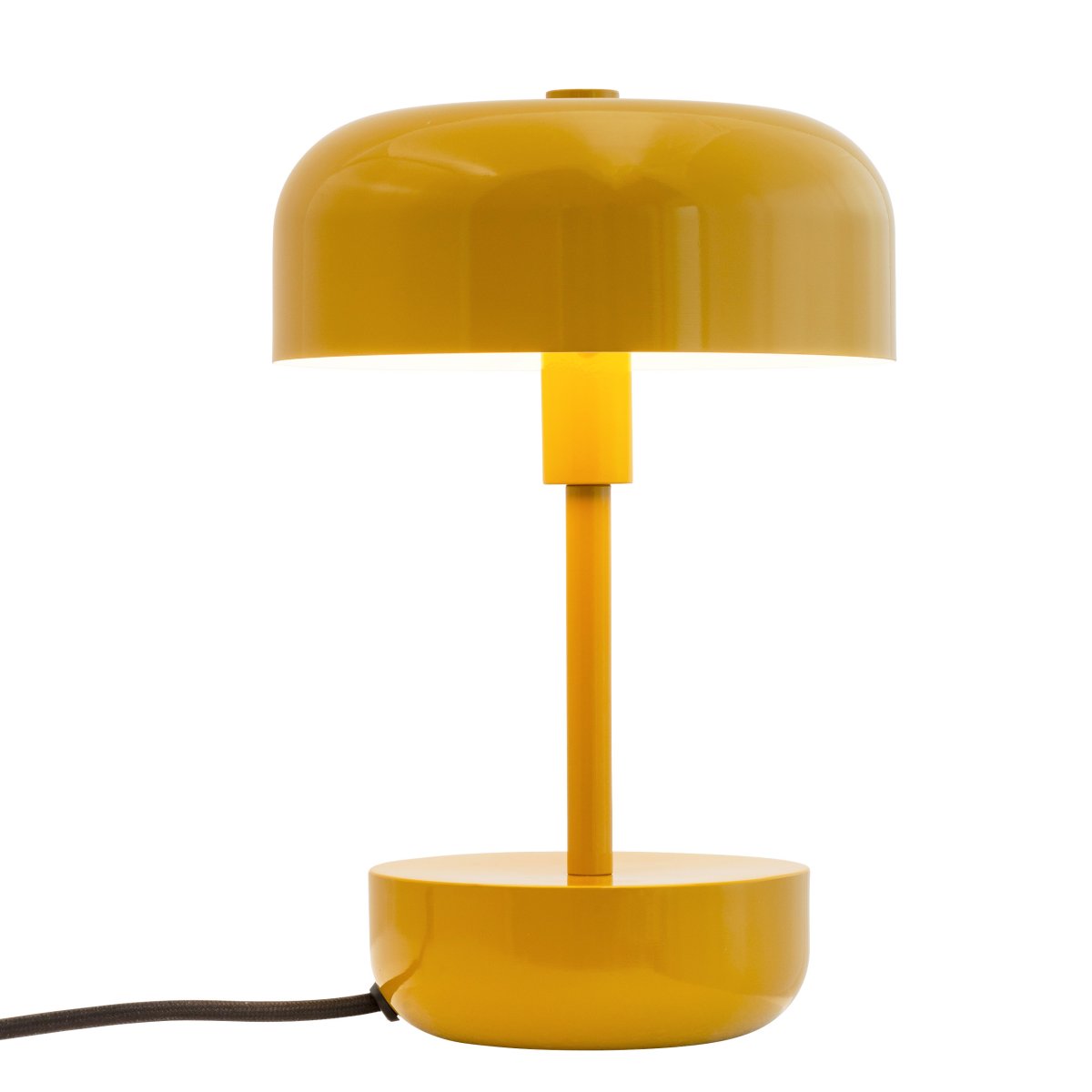 Haipot 25cm Karry bordlampe Fra Dyberg Larsen - Haipot-serien fås i både stilfulde og livlige nuancer, hvilket giver en iøjnefaldende oplevelse og et moderne rumtema.