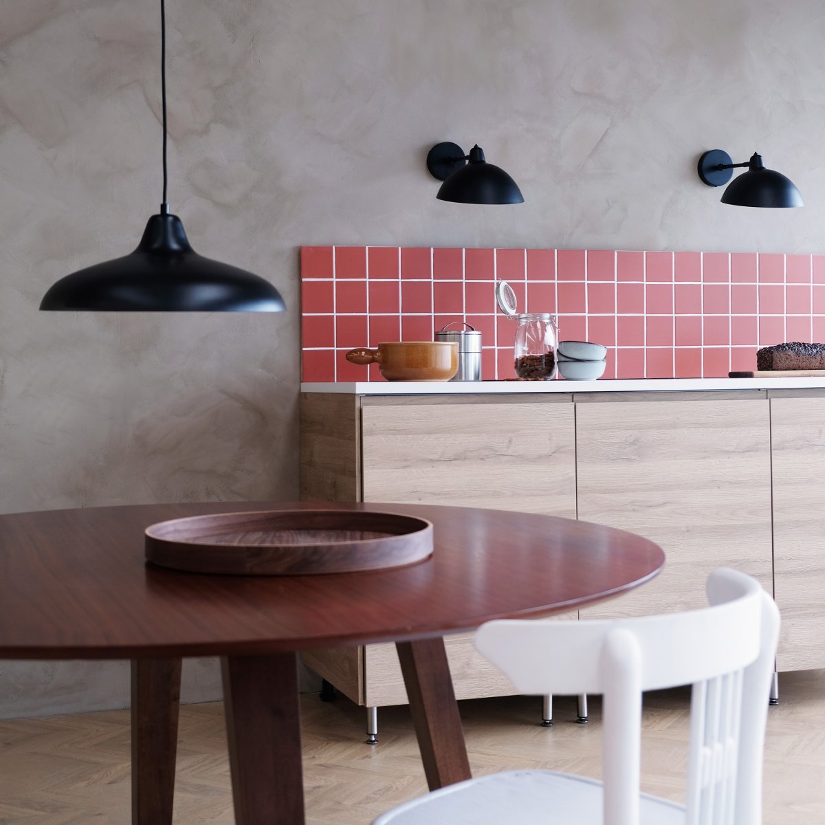 Futura Ø40 Sort loftslampe Fra Dyberg Larsen - Futura loftslampe fra Dyberg Larsen har en smuk form og klassisk design.