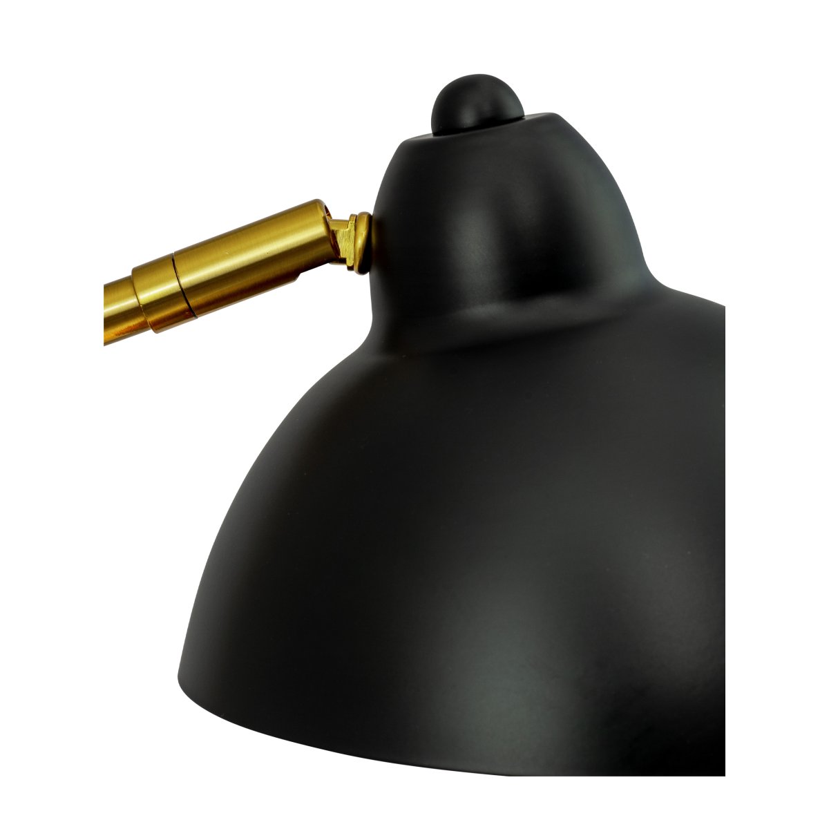 Futura 40cm Messing skrivebordslampe Fra Dyberg Larsen - Futura er en stilfuld bordlampe i messing og sort, en perfekt kombination af klassisk design og moderne funktion.