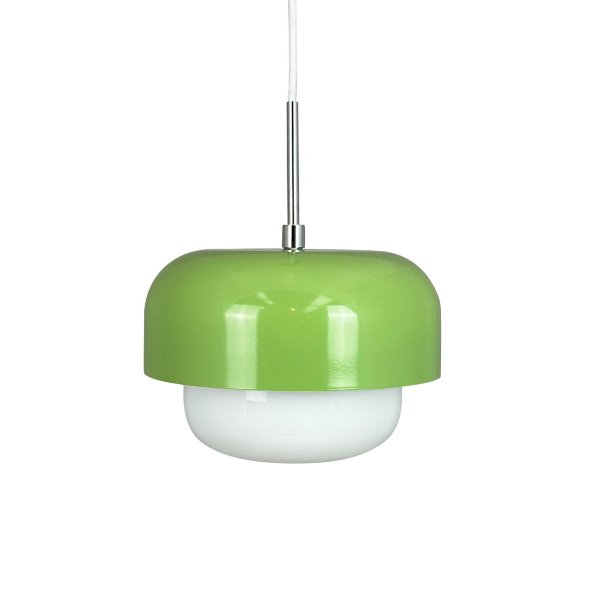 Haipot Ø23 Matcha grøn loftslampe Fra Dyberg Larsen - Ge ditt hem en modern och exklusiv touch med Haipot pendellampa i en matcha-gr&ouml;n f&auml;rg.