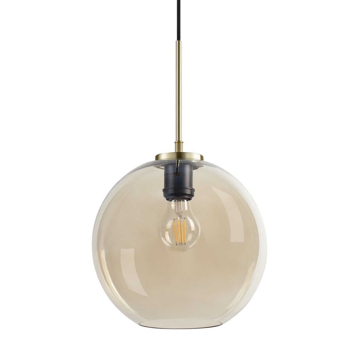 Loop Ø25 Messing loftslampe Fra Dyberg Larsen - Loop pendel er en elegant og stilfuld loftslampe, der tilføjer en dejlig atmosfære til hjemmet.