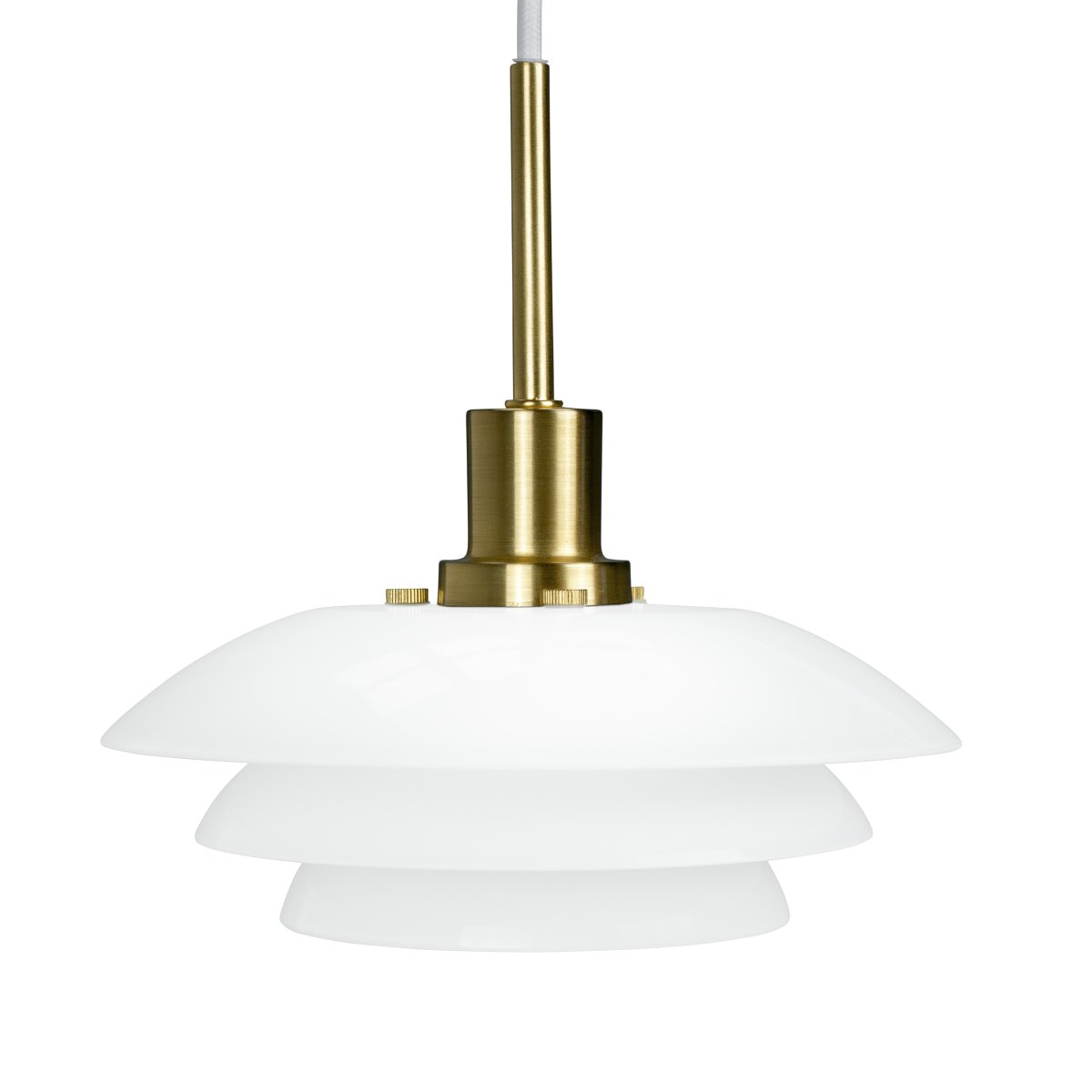 DL20 Ø20 Messing loftslampe Fra Dyberg Larsen - Vedhænget kommer med en 3m hvid tekstilsnor og har et klassisk og moderne design med mundblæst glas.