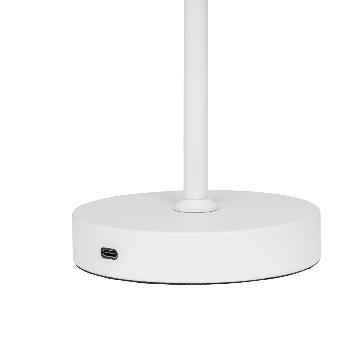 Stockholm 30cm Hvid bærbar Fra Dyberg Larsen - Stockholm LED bordlampe i hvid er en genopladelig lampe med tre lysstyrkeniveauer (100%, 50% og 25%), ideel til b&aring;de indend&oslash;rs og lejlighedsvis udend&oslash;rs brug.