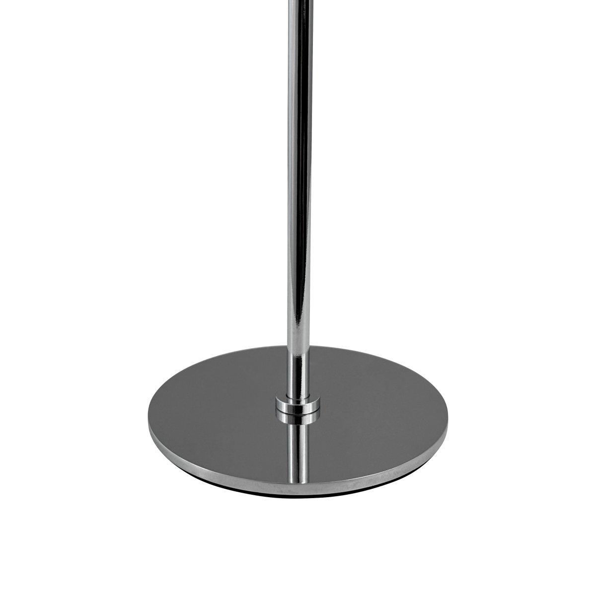 Along Sæt 20cm Chrom bærbar Fra Dyberg Larsen - Leveres i par og kan monteres i tre forskellige designs: en høj og en lav, to høj eller lav l&aring; Along&nbsp;&auml;er genopladeligt og kommer med ledning, klar til at oplyse ethvert rum med fleksibilitet og elegance.