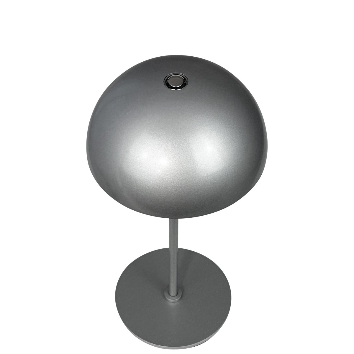 Along Sæt 20cm Sølv bærbar Fra Dyberg Larsen - Leveres i par og kan monteres i tre forskellige designs: en høj og en lav, to høj eller lav l&aring; Along&nbsp;&auml;er genopladeligt og kommer med ledning, klar til at oplyse ethvert rum med fleksibilitet og elegance.