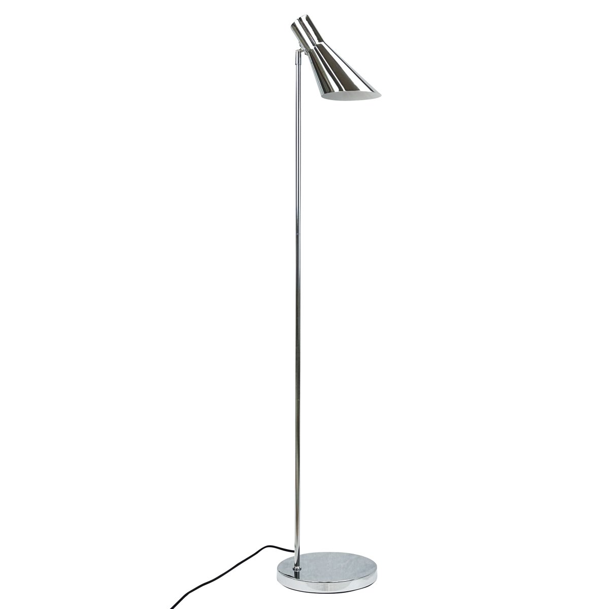 DL12 Chrom gulvlampe Fra Dyberg Larsen - DL12 golvlampa i krom kombinerar funktionalitet med en elegant och modern design.