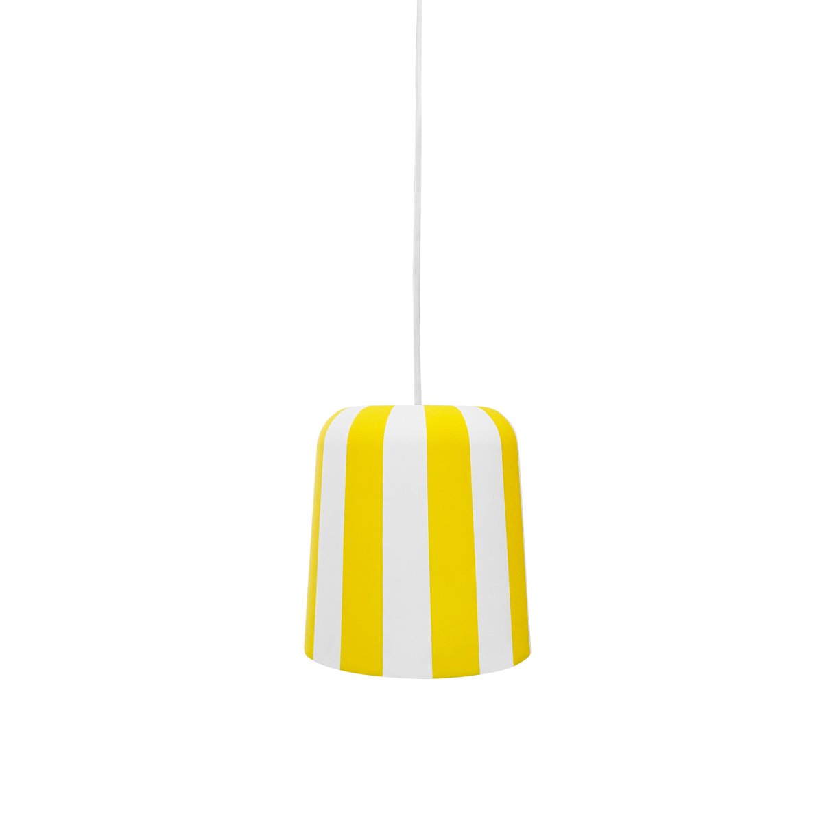 Gry Ø20 Gul loftslampe Fra Dyberg Larsen - Genom att ta igenk&auml;nnbara m&ouml;nster och s&auml;tta dem i en ny kontext ville hon skapa en lampa som f&aring;r m&auml;nniskor att le och ger en unik visuell upplevelse.