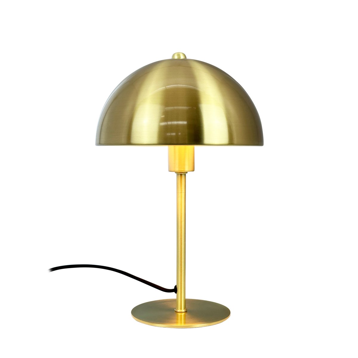 Lyon 30cm Messing bordlampe Fra Dyberg Larsen - Med sit klassiske design og moderne materialevalg er Lyon bordlampen et sofistikeret valg til hjemmet, som kombinerer elegance og funktion på et perfekt sødt.